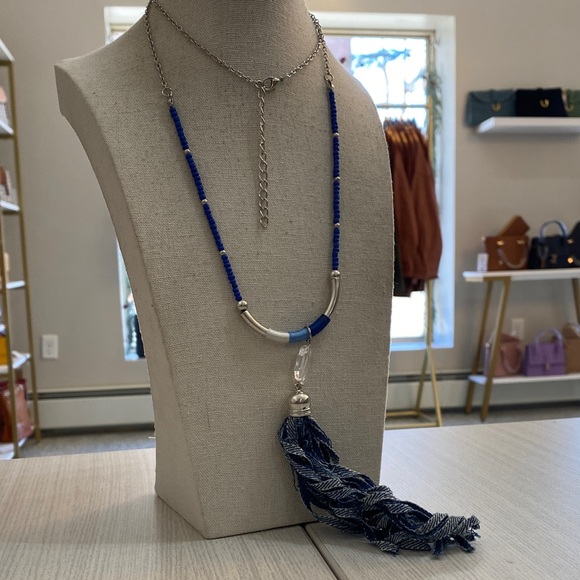 Jewelry - Blue and white necklace with tassel